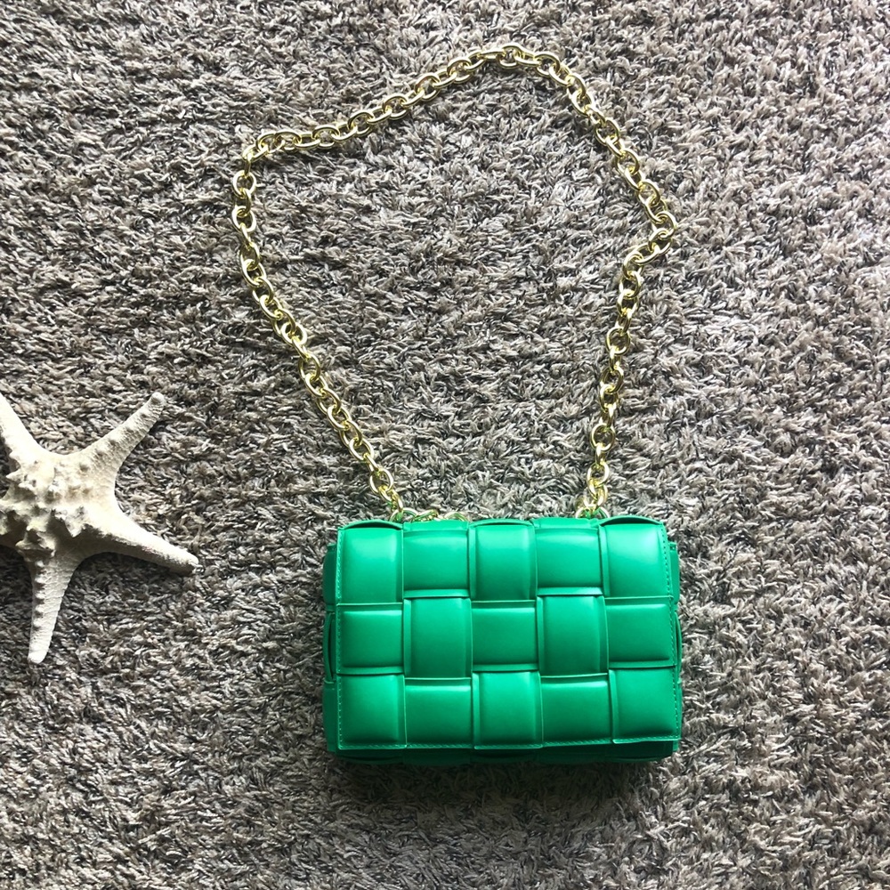 Hot Green Quilt Purse (NWOT!!)